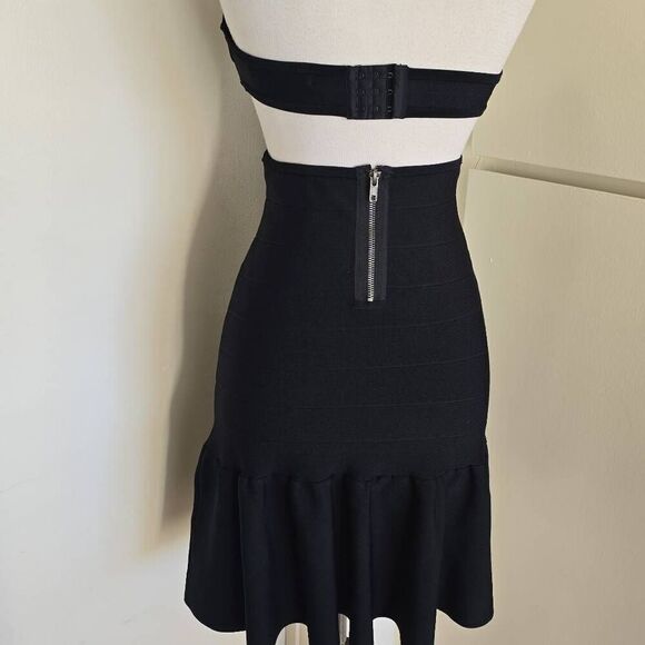 GUESS Mirage Cut-Out Bandage Halter Mini Dress in Black   Sz: M - Picture 4 of 7